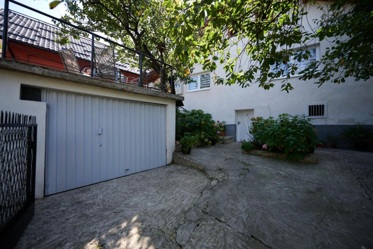 Lovely House Apartment SJJ Esterno foto