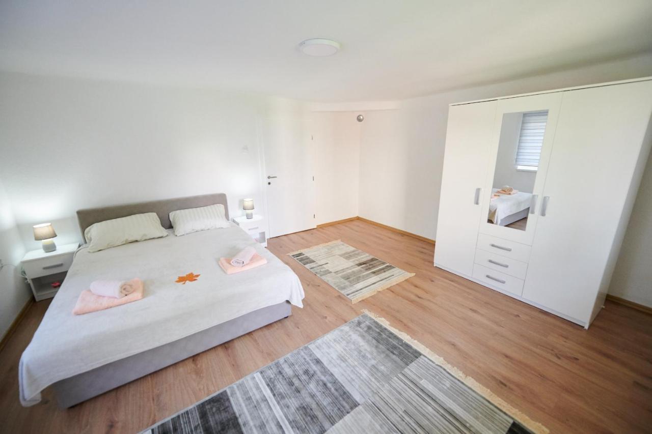 Lovely House Apartment SJJ Esterno foto