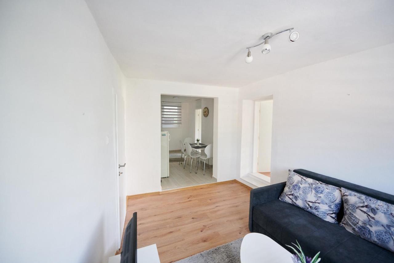Lovely House Apartment SJJ Esterno foto