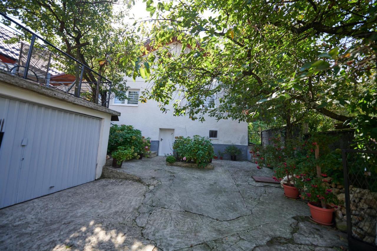 Lovely House Apartment SJJ Esterno foto