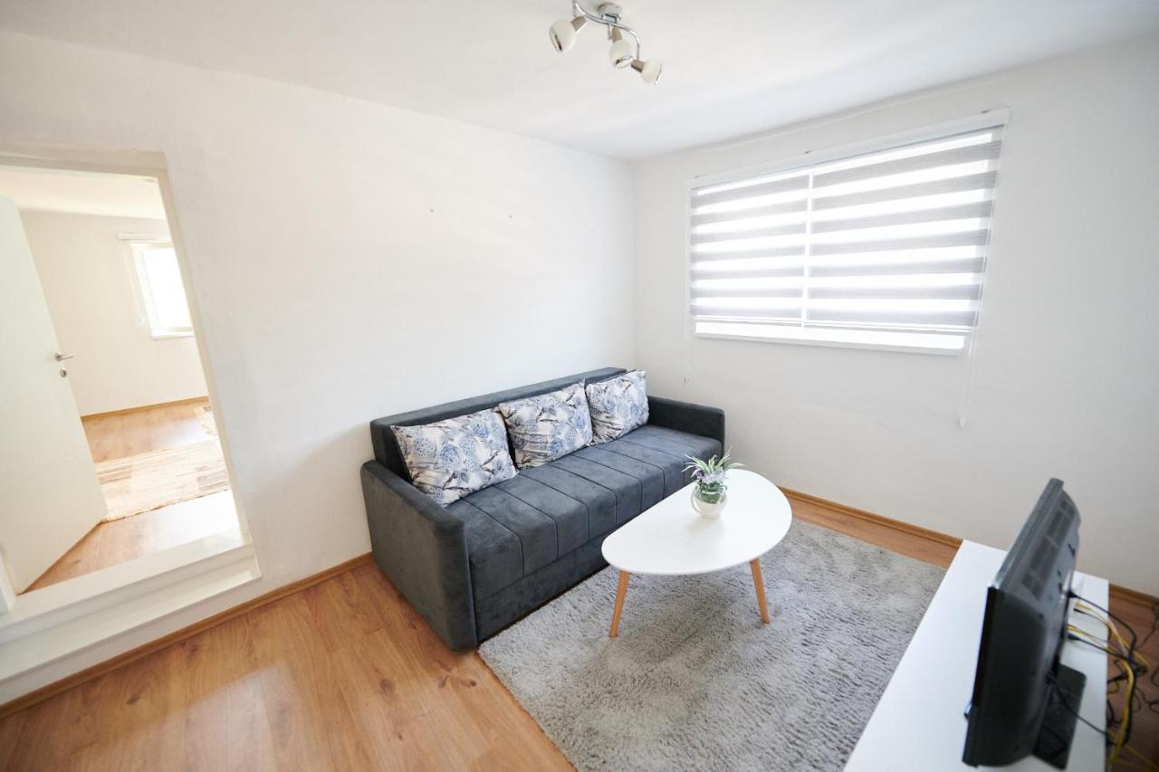 Lovely House Apartment SJJ Esterno foto