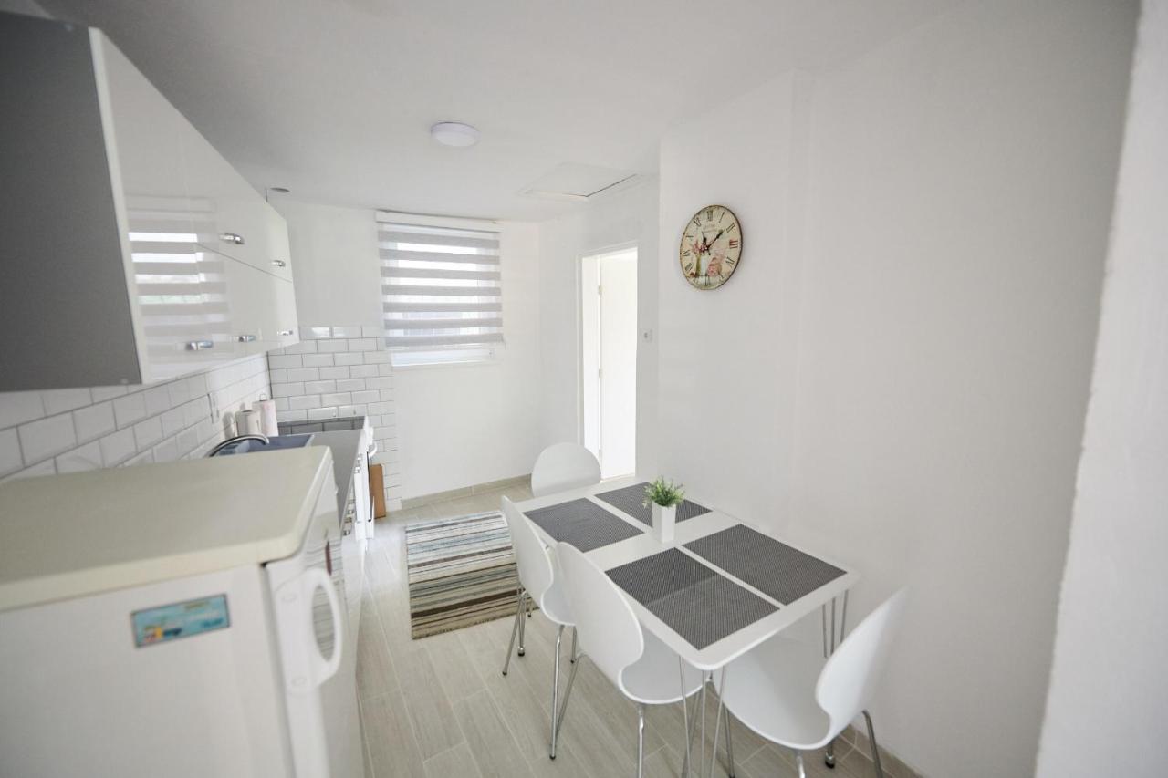 Lovely House Apartment SJJ Esterno foto